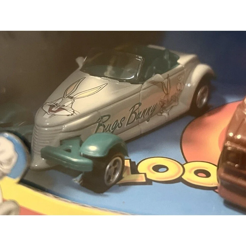 Vintage 2002 Racing Champions Looney Tunes 3 Car Set Bugs Bunny Taz Tweety NEW